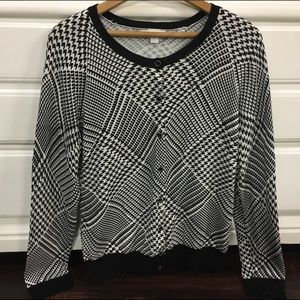 NWT Black and White long sleeve Cardigan sweater